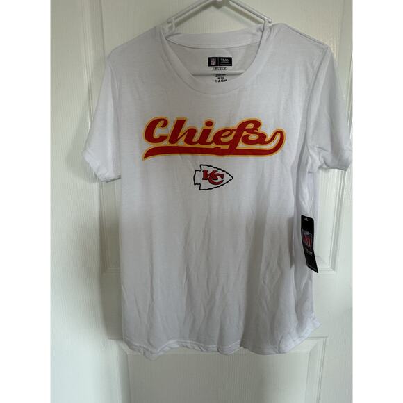 Kansas City Chiefs Women's V-Neck Short Sleeve T-Shirt NFL Licensed, Size L - Picture 7 of 7